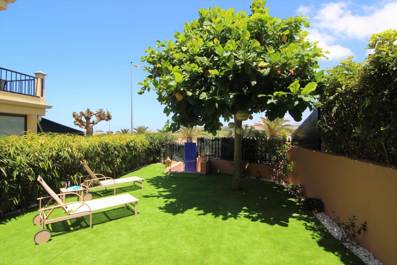 Bahía Meloneras II 5 Villa Bagian luar foto