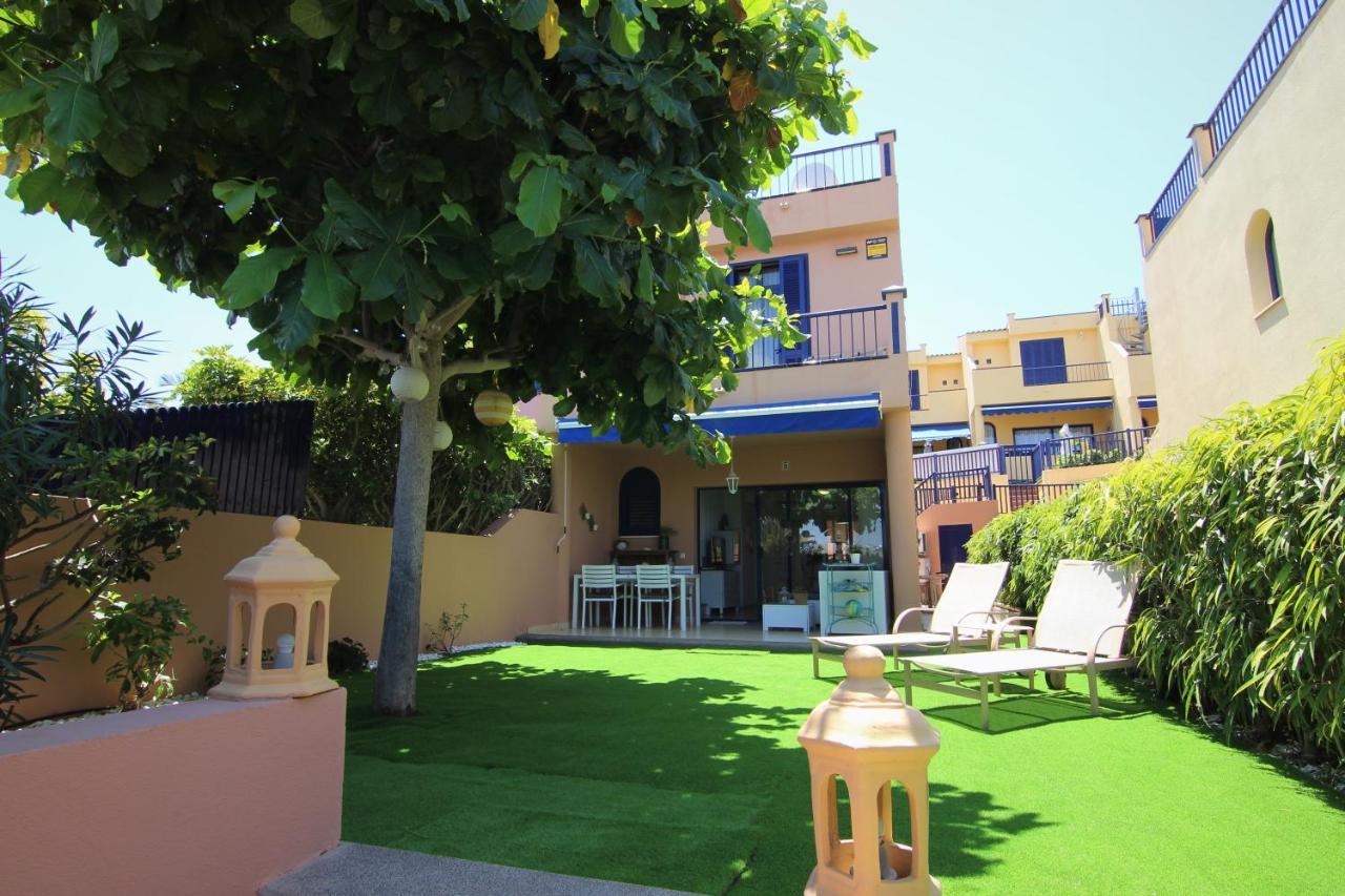 Bahía Meloneras II 5 Villa Bagian luar foto